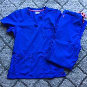 Med Couture Energy Scrubs Set